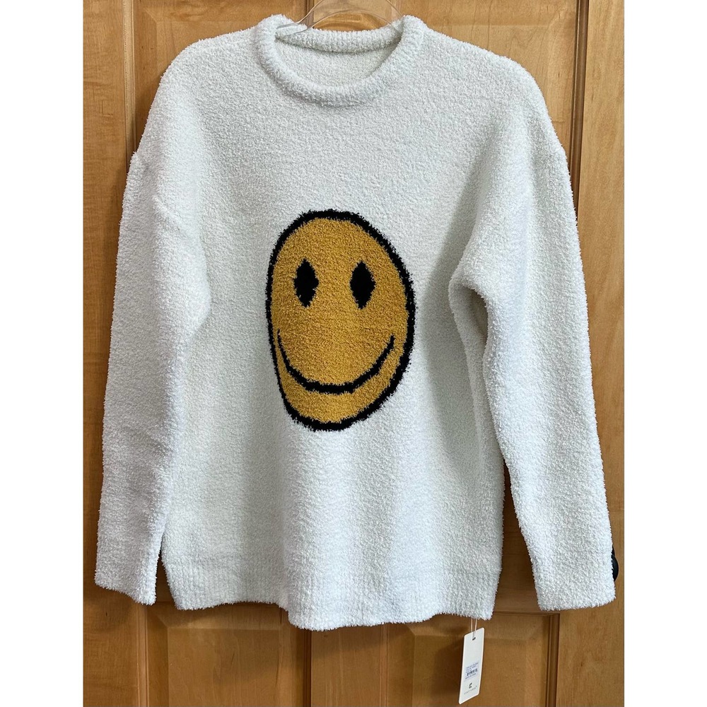 ComfyLuxe Women’s or Teens Long Sleeve Microfiber Soft Smiley Face Oversized M/L - Picture 3 of 11